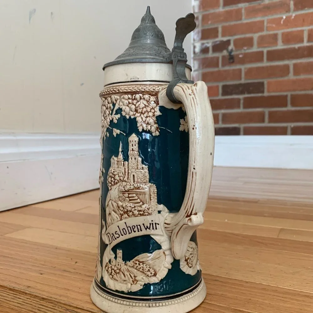 Vintage German Beer Stein Handgemalt with Pewter Lid - Picture 5 of 13